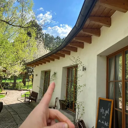 Aparthotel Landgut Seebuehne - Mit Seeblick Im Steigerwald Vestenbergsgreuth