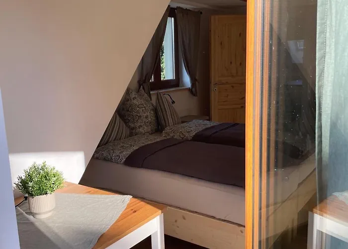 Hotel Landgut Seebuehne - Mit Seeblick Im Steigerwald